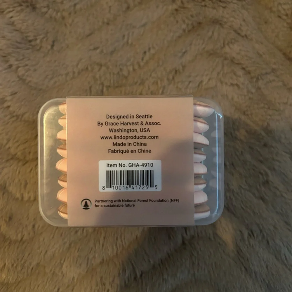 Makeup Sponges- finger puffs - Picture 3 of 3